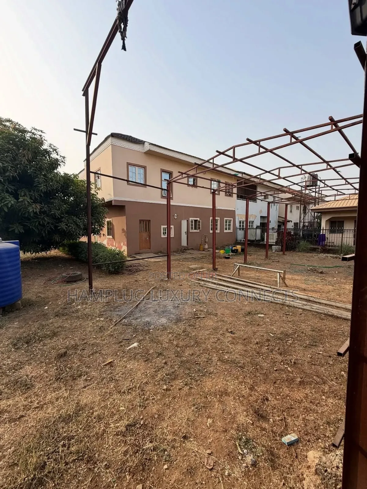 Furnished 5bdrm Duplex in Apo for sale in Apo District