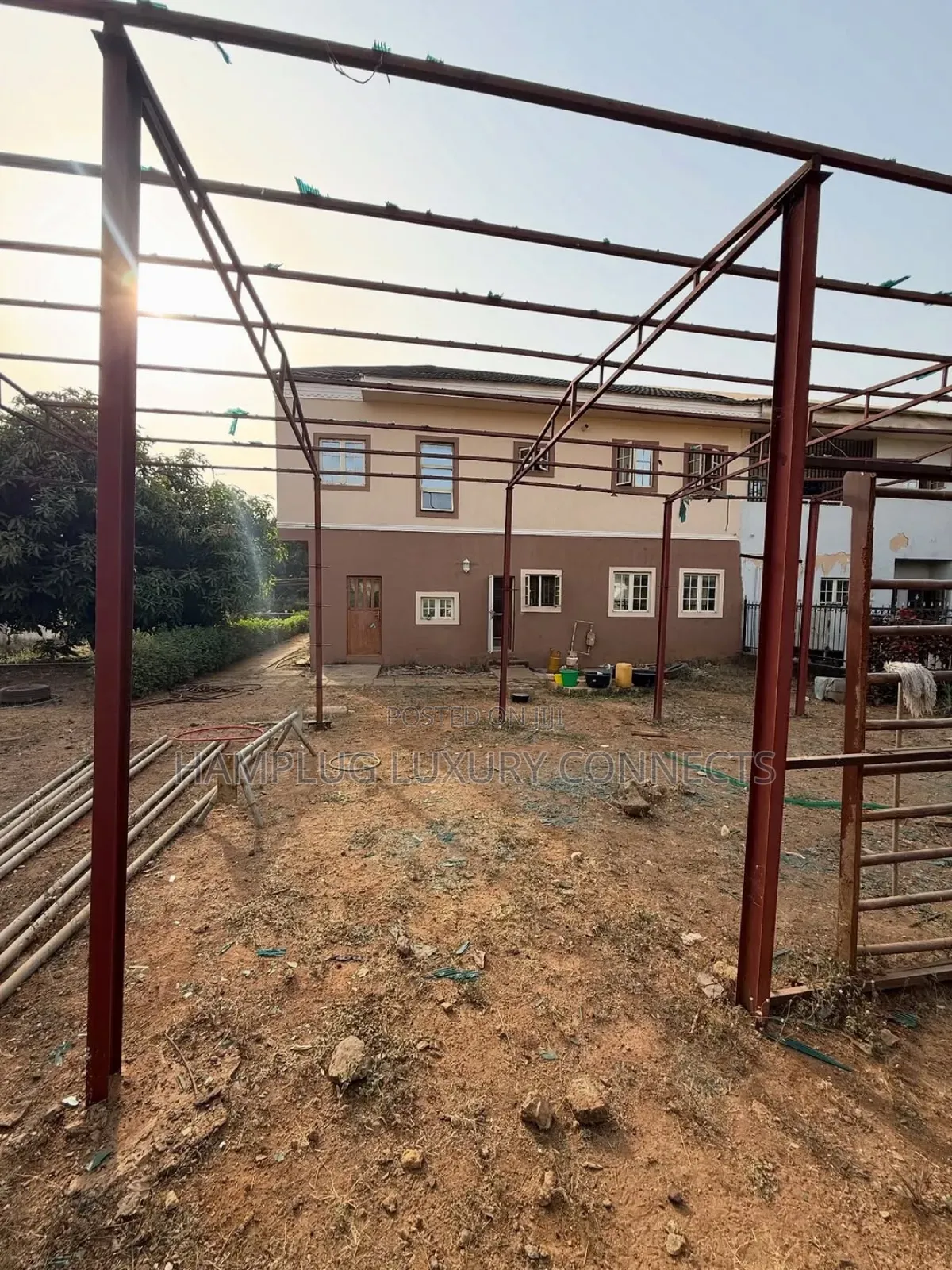 Furnished 5bdrm Duplex in Apo for sale in Apo District