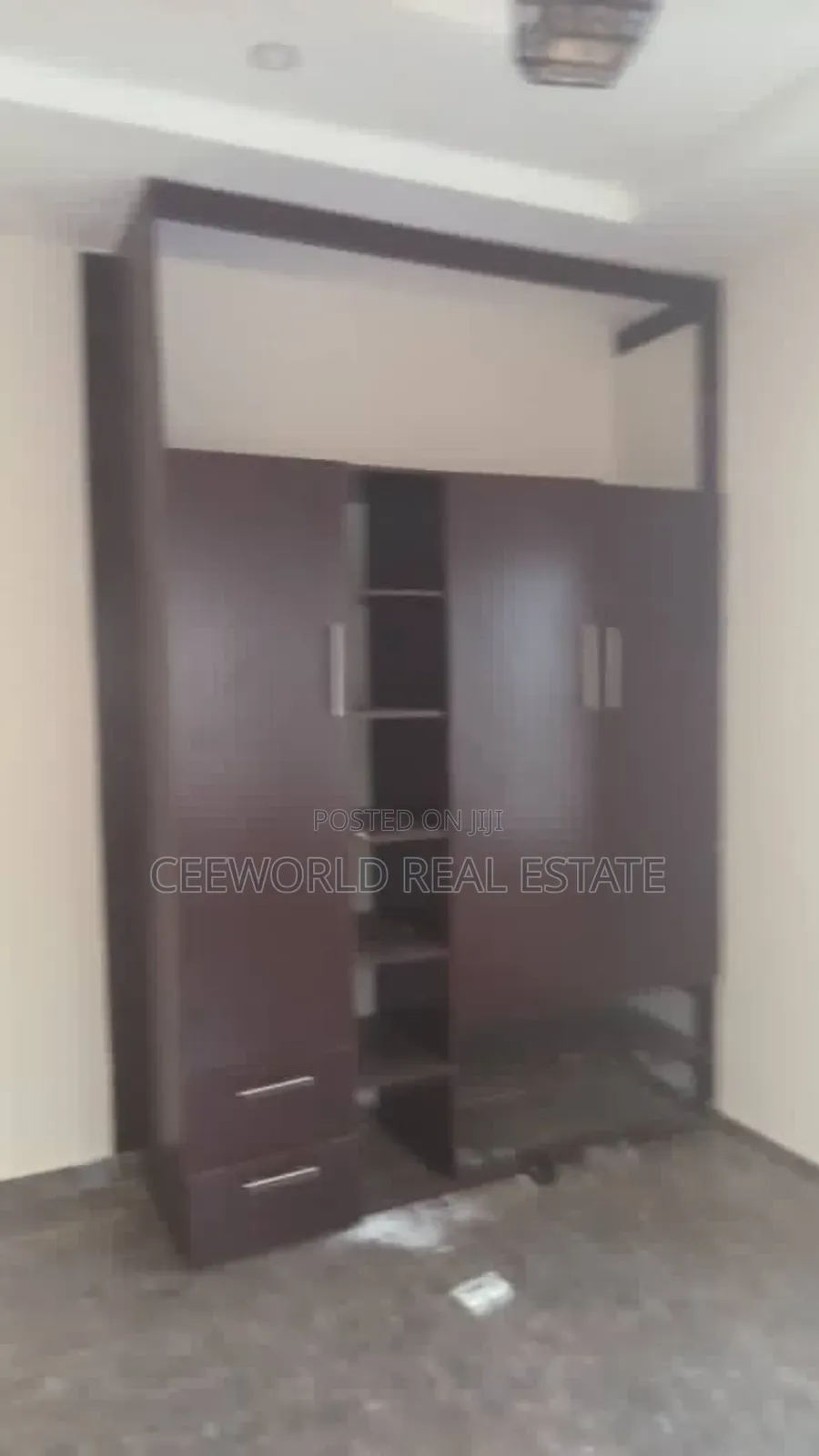 2bdrm Bungalow in Oke Ibukun Elebu, Akala Express for rent in Akala Express