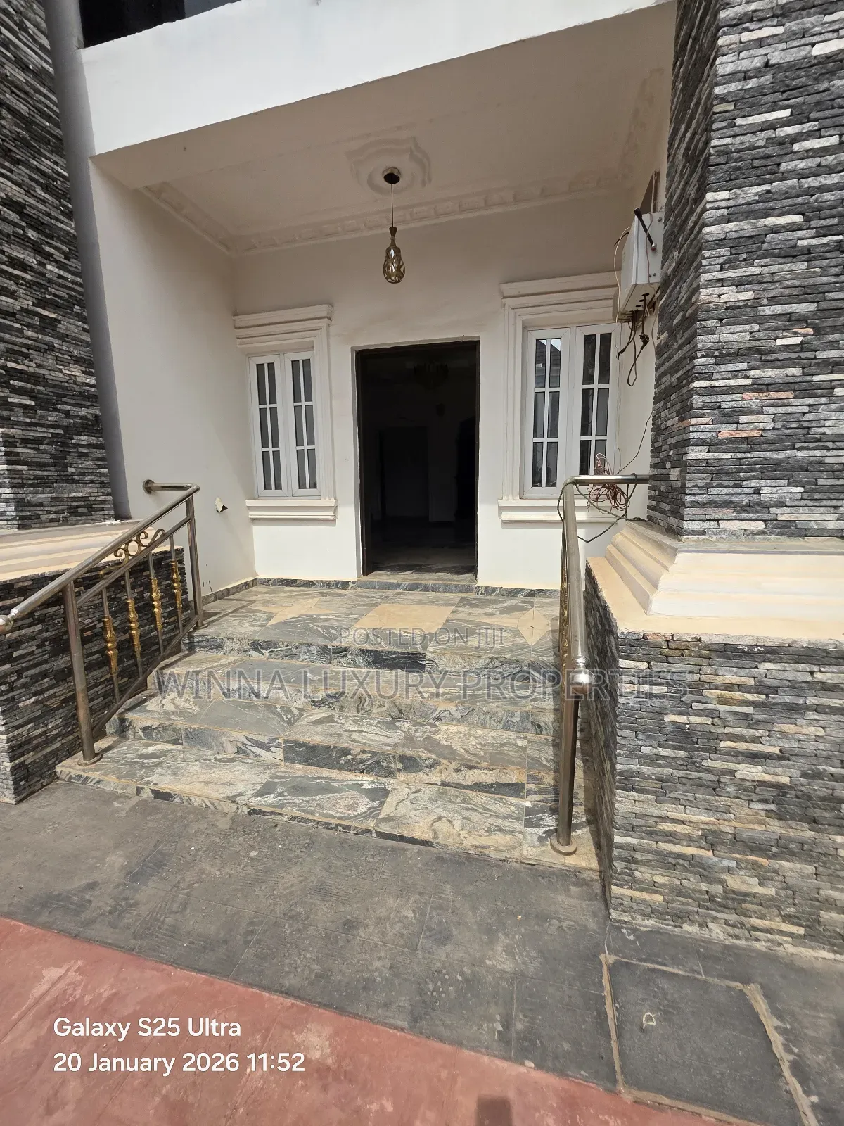 Newly Buitl 4 Bedrooms Detached With 2 Rooms Bq in Lugbe District