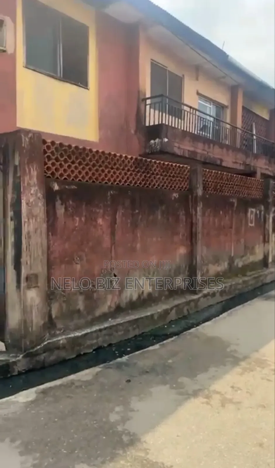 3bdrm Apartment in Ijeshatedo for sale in Ijeshatedo