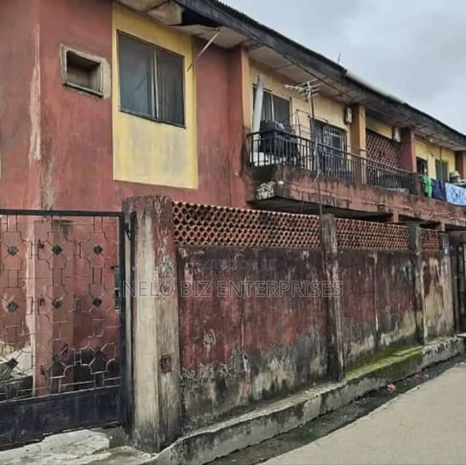3bdrm Apartment in Ijeshatedo for sale in Ijeshatedo