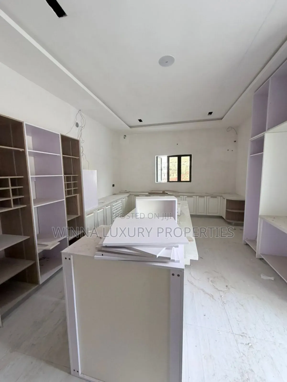 6 Bedrooms Detached Mansion in Katampe Extension
