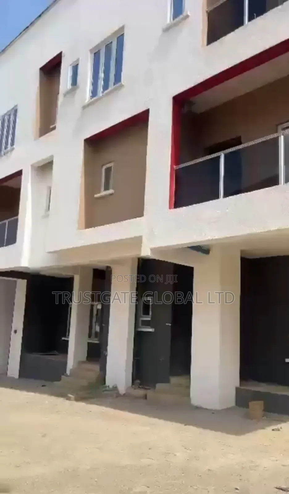 5bdrm Duplex in Paradise Estate, Durumi for sale in Durumi