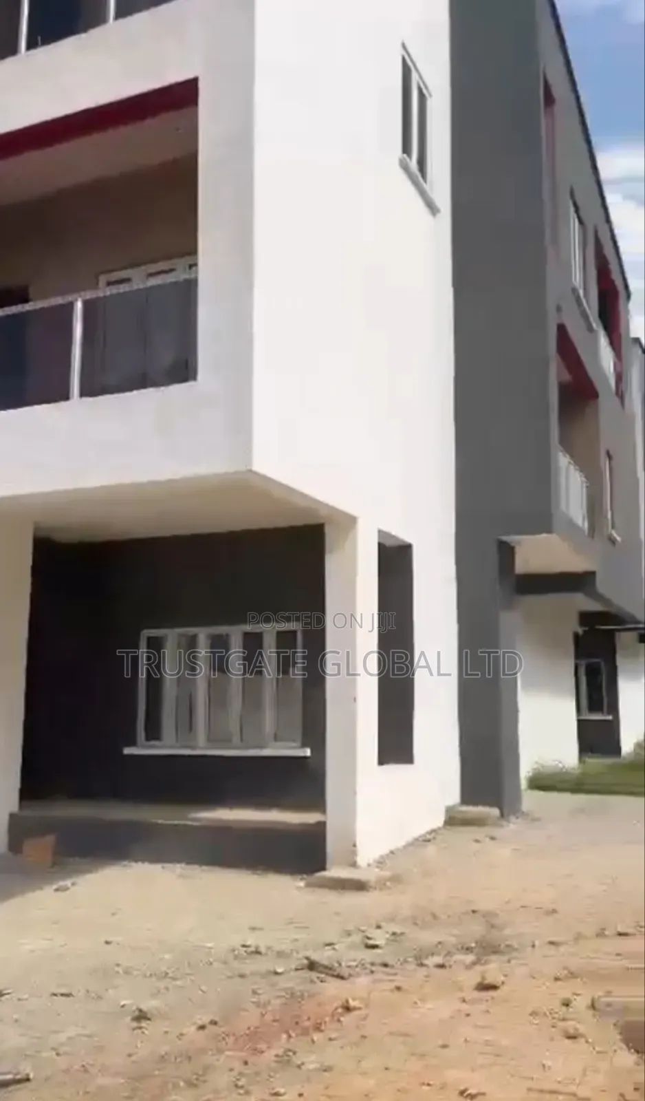 5bdrm Duplex in Paradise Estate, Durumi for sale in Durumi