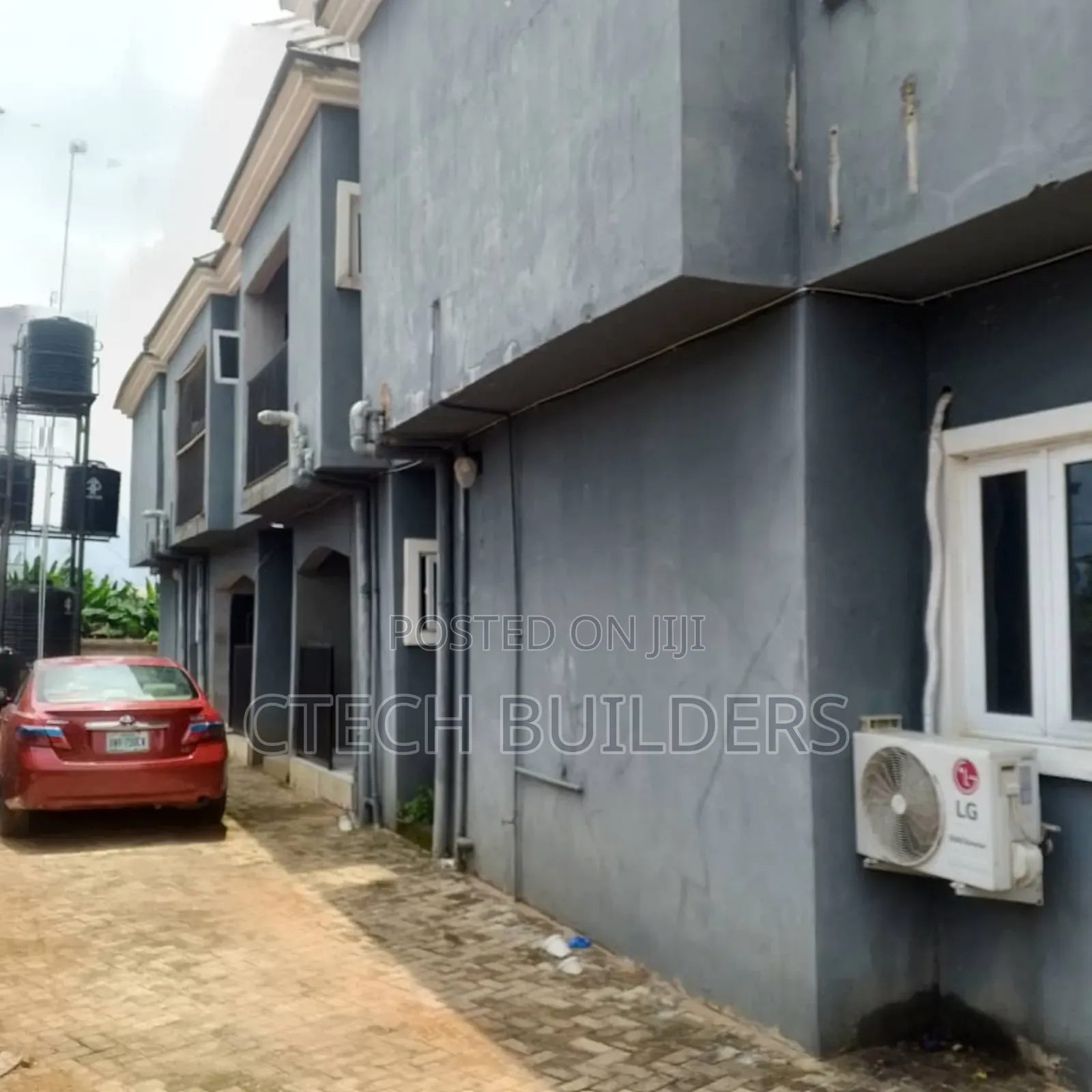 3bdrm Block of Flats in Benin City for sale in Benin City