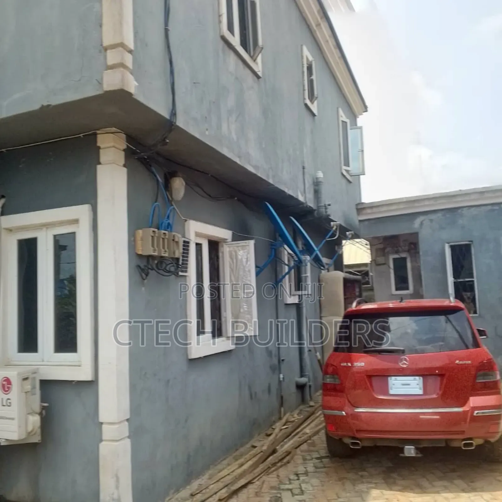 3bdrm Block of Flats in Benin City for sale in Benin City