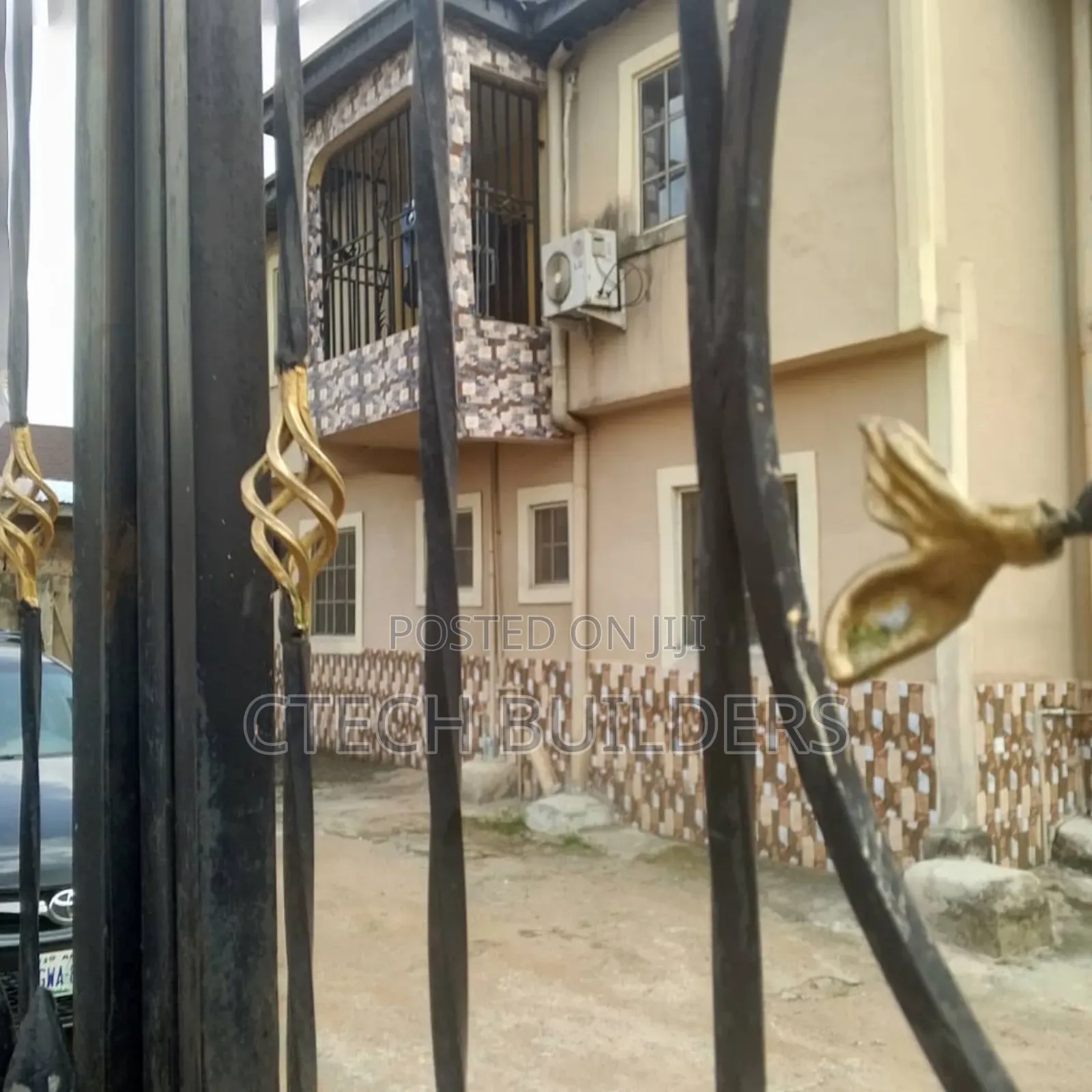 3bdrm Block of Flats in Benin City for sale in Benin City