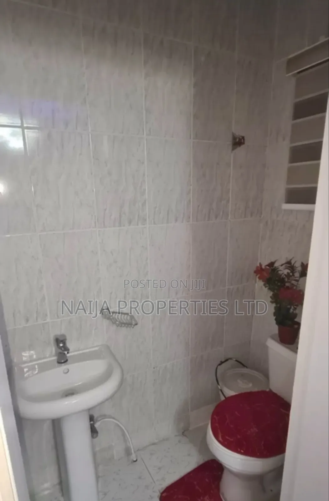 3bdrm Apartment in Jubilee Estate, Sangotedo for sale in Sangotedo