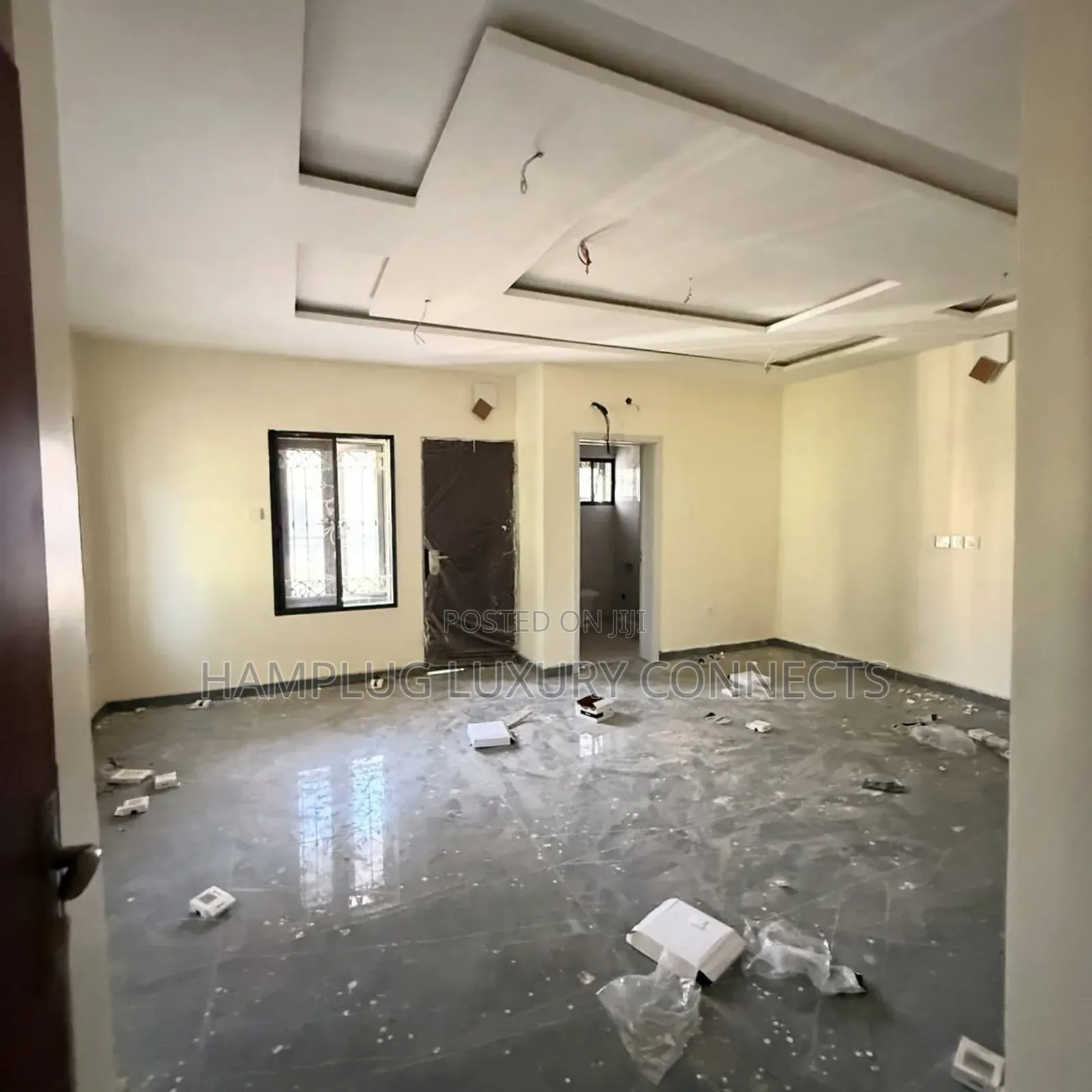 Furnished 4bdrm Townhouse/Terrace In Wuse Zone 4 For Sale in Zone 4 / Wuse