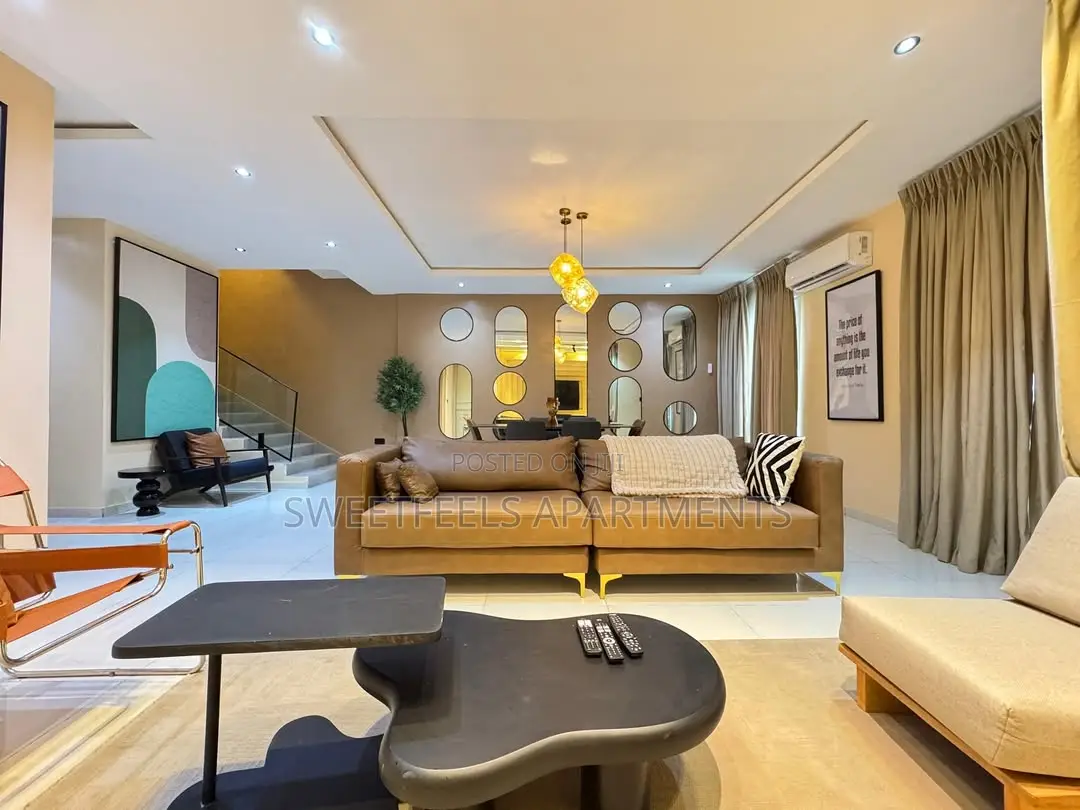 Brand New Luxurious 3 Bedroom Maisonette in Lekki Phase 1
