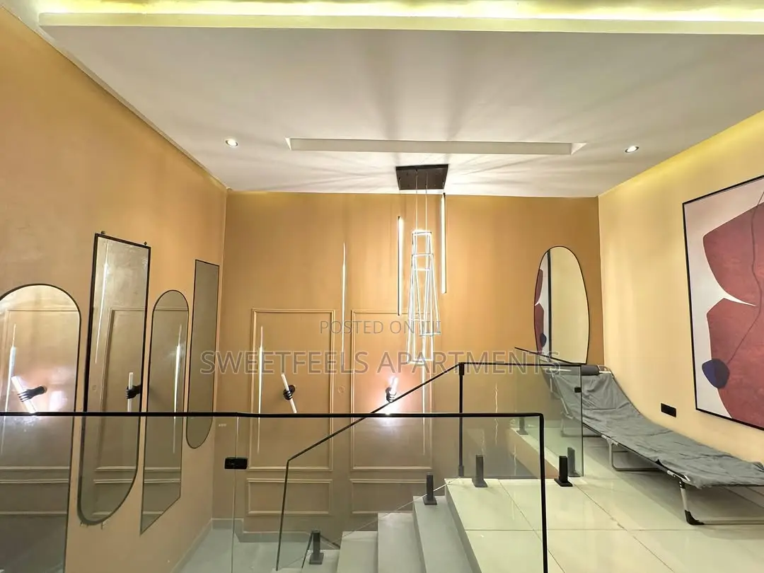 Brand New Luxurious 3 Bedroom Maisonette in Lekki Phase 1