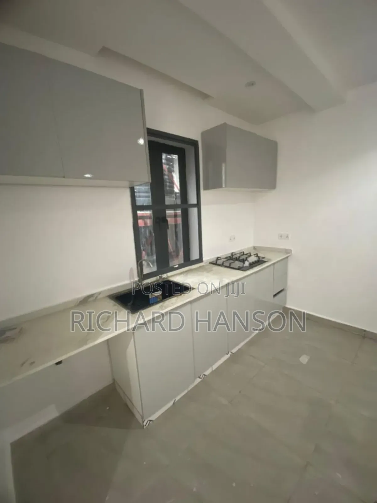 2bdrm Apartment in Secured Estate, Lekki for rent in Lekki