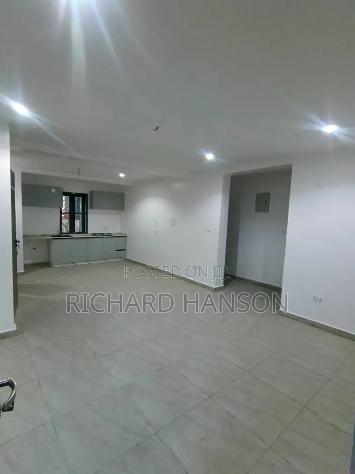 2bdrm Apartment in Secured Estate, Lekki for rent in Lekki