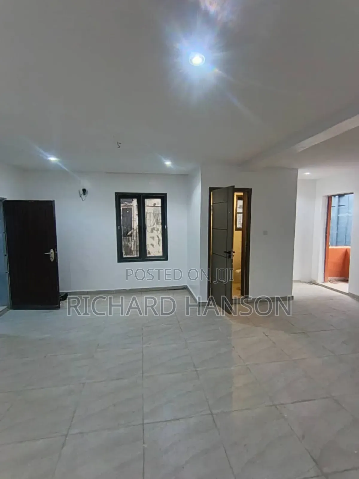 2bdrm Apartment in Secured Estate, Lekki for rent in Lekki
