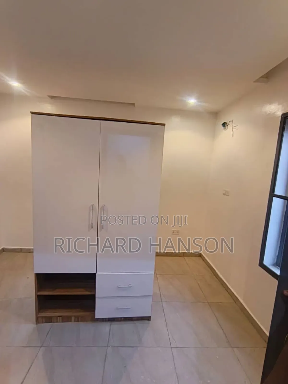 2bdrm Apartment in Secured Estate, Lekki for rent in Lekki