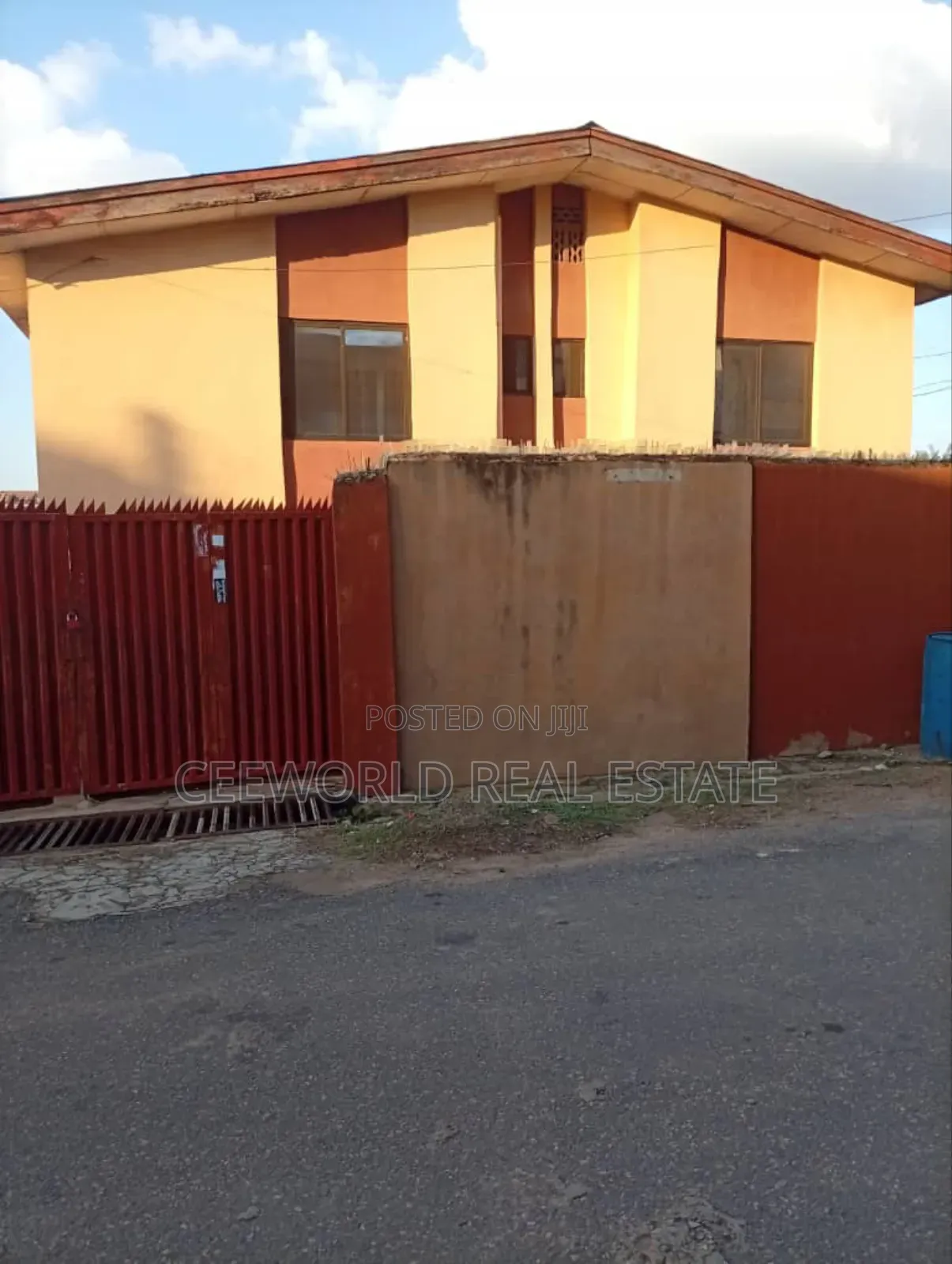 4bdrm Block of Flats in Bashorun Estate, Basorun for sale in Basorun