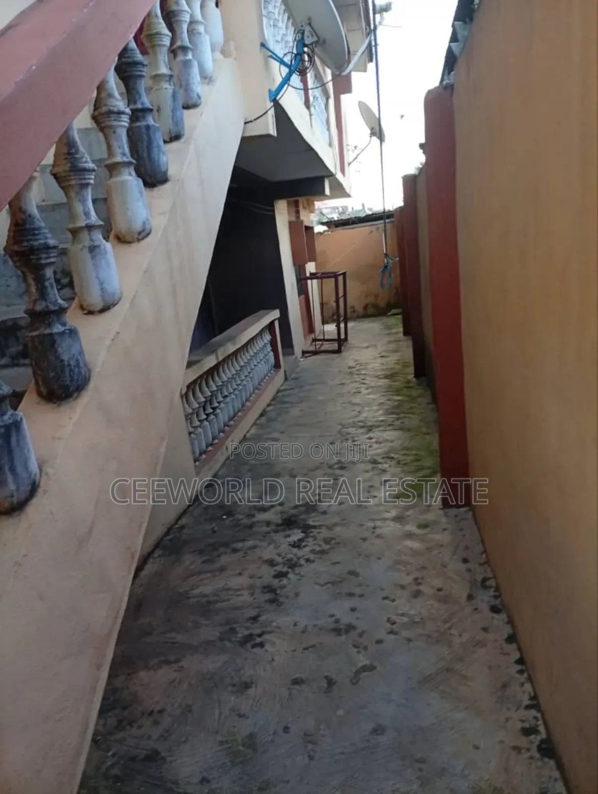 4bdrm Block of Flats in Bashorun Estate, Basorun for sale in Basorun