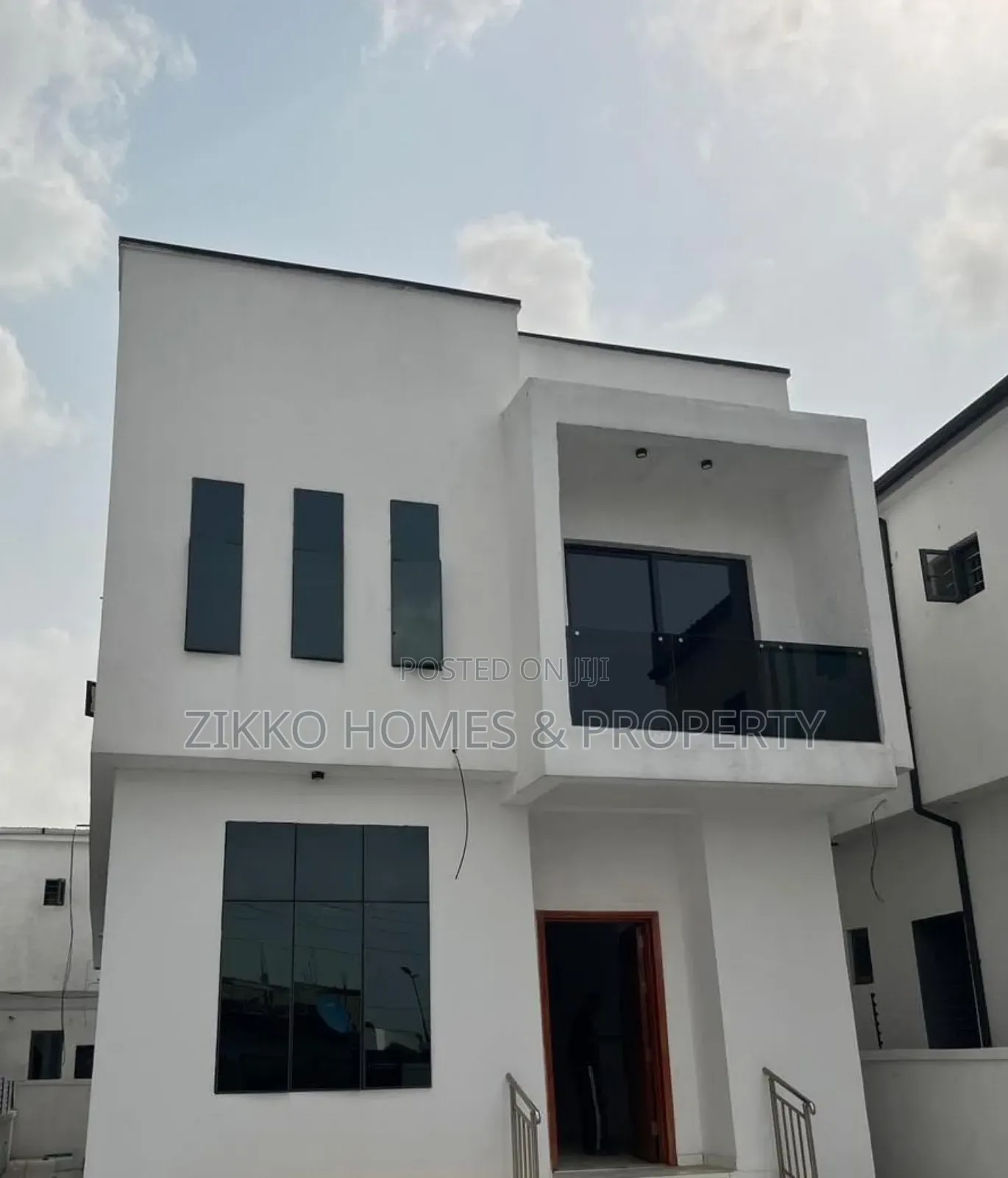 4bdrm Duplex in Ajah, Lekki for sale in Lekki