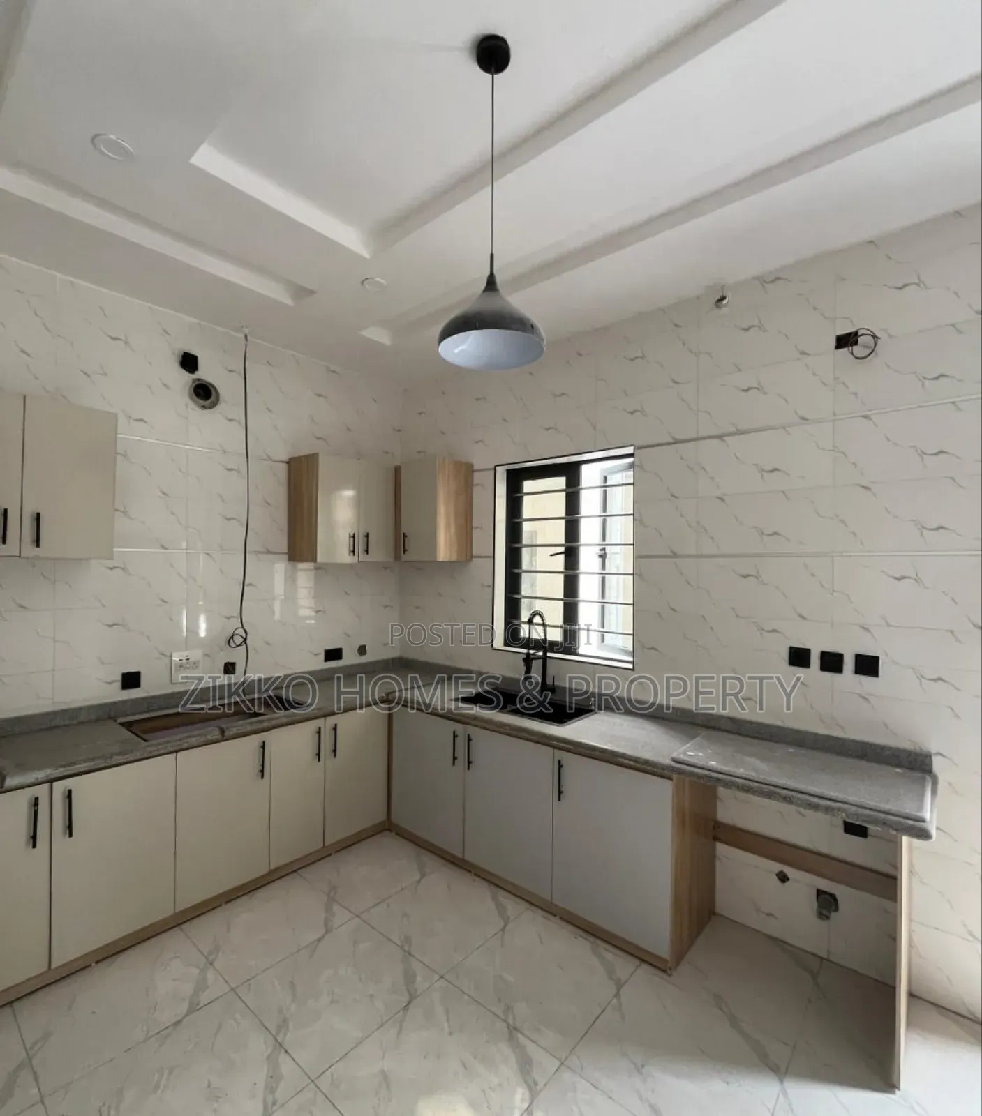 4bdrm Duplex in Ajah, Lekki for sale in Lekki