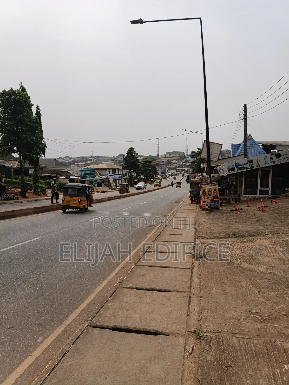 Furnished 7bdrm Block of Flats in Alakuko for sale in Alakuko