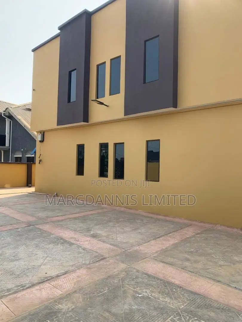 Furnished 2bdrm Block of Flats in Igbe, Igbogbo for sale in Igbogbo