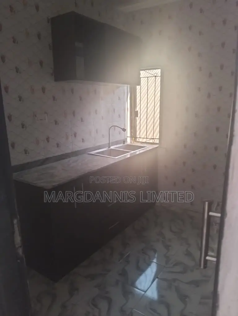 Furnished 2bdrm Block of Flats in Igbe, Igbogbo for sale in Igbogbo