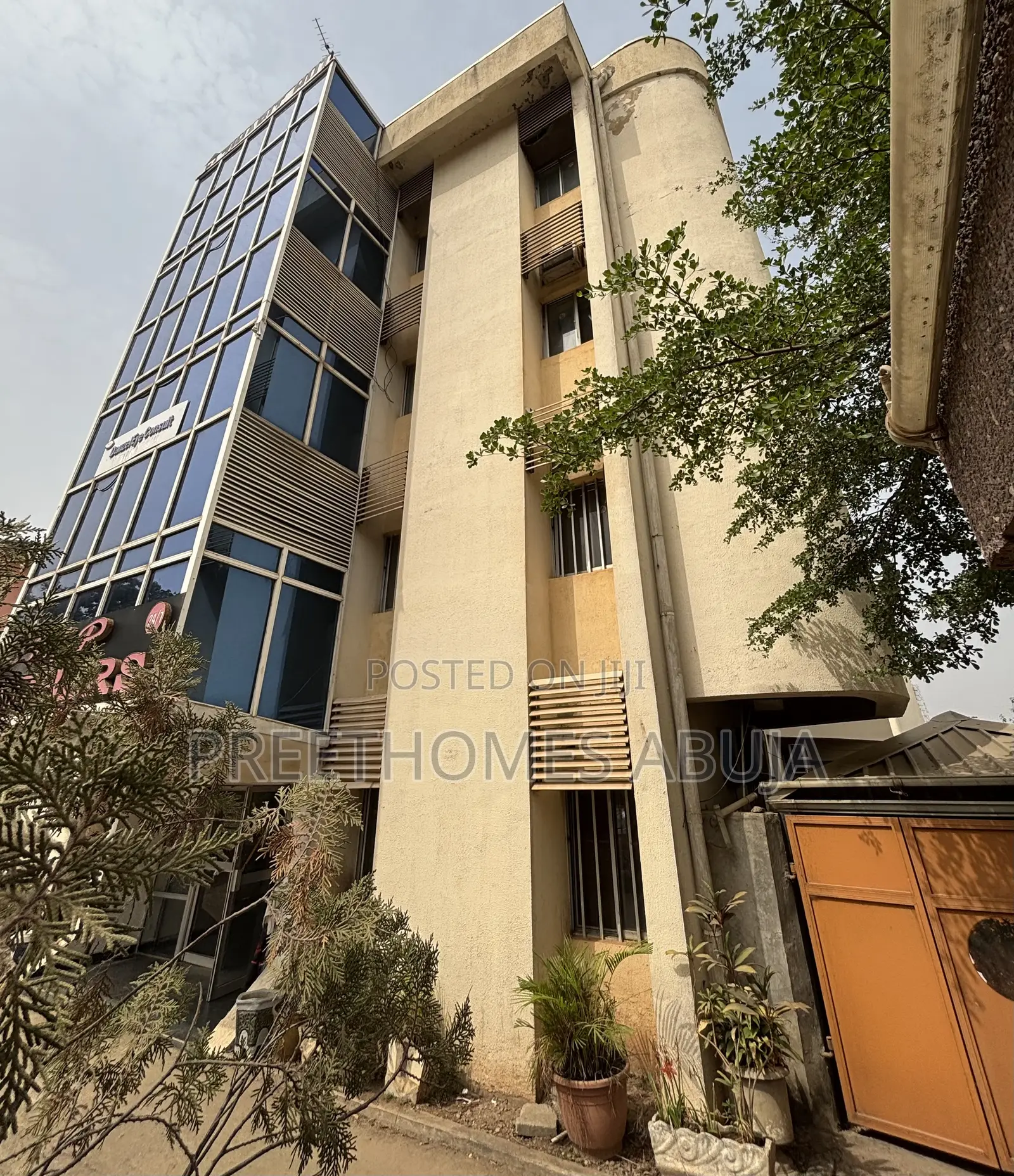 Office Complex for Sale in Garki 2