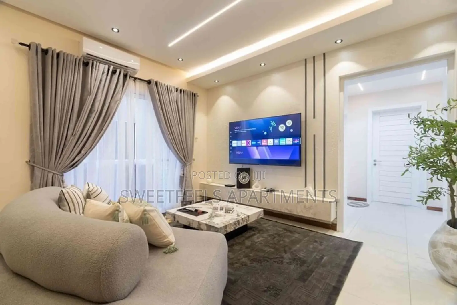 Luxurious One Bedroom Apartment, With a Cinema in Lekki Phase 1