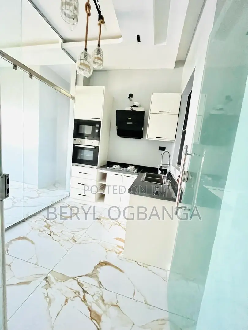 2bdrm Apartment in Lekki Phase 1 for rent in Lekki Phase 1