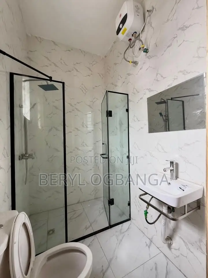 4bdrm Duplex in Lekki Phase 2 for rent in Lekki Phase 2