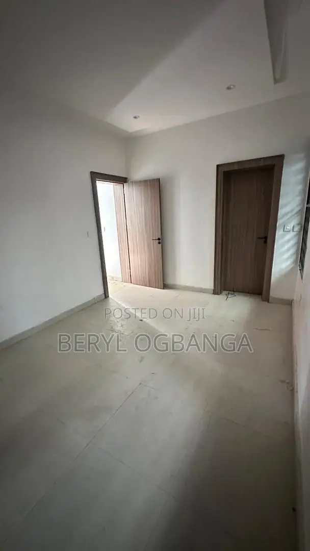 3bdrm Apartment in Lekki Phase 1 for sale in Lekki Phase 1