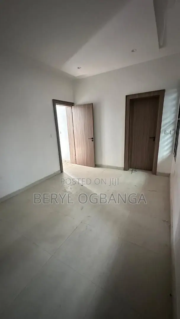 3bdrm Apartment in Lekki Phase 1 for sale in Lekki Phase 1