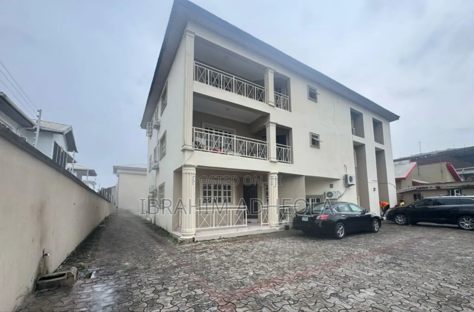 3bdrm Block of Flats in Lekki Phase1 for sale in Lekki Phase 1