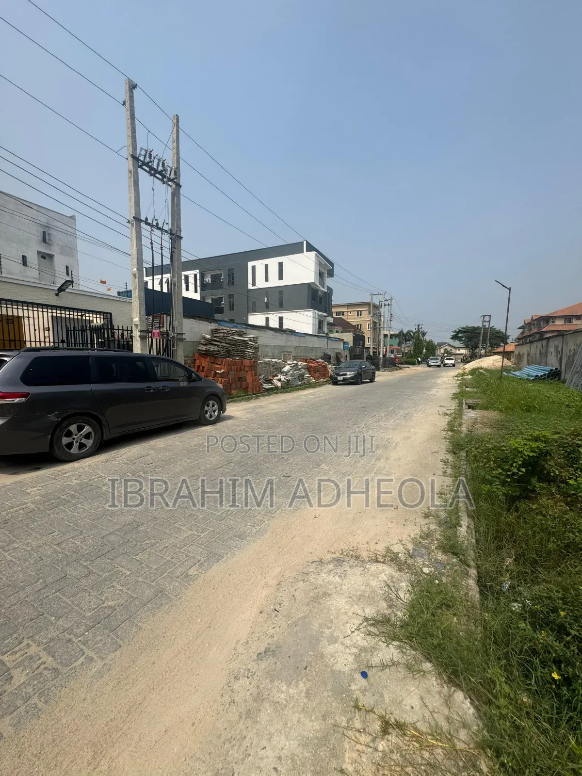 Er P Land Measuring 1200sqm With 2units of 5bedroom Duplexes on It, in Lekki Phase 1
