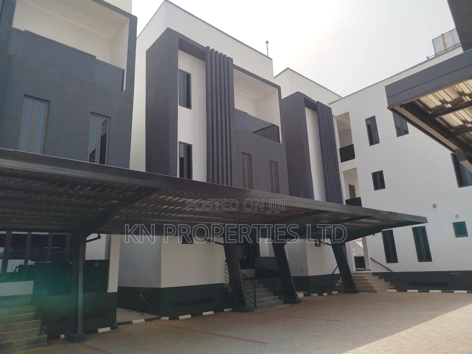 4bdrm Townhouse/Terrace in Asokoro Extension for sale in Asokoro
