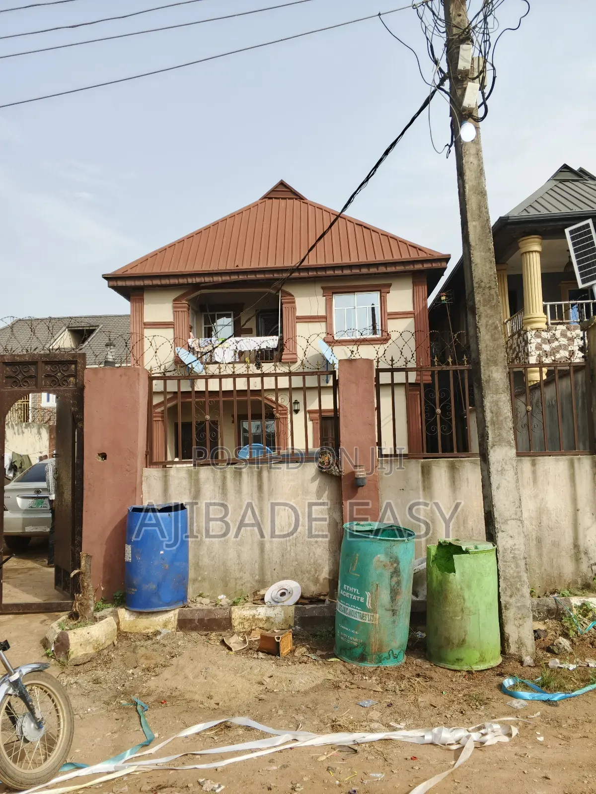 10bdrm Block of Flats in Ayobo for sale in Ayobo