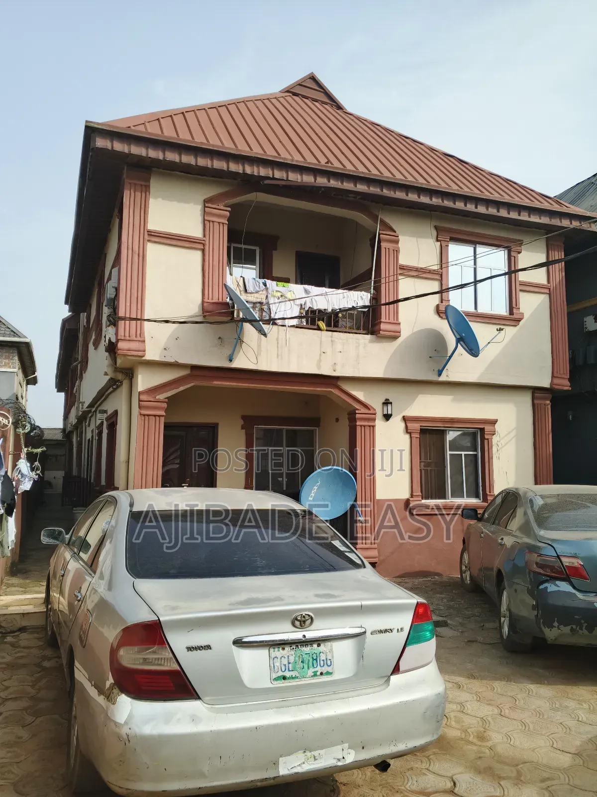 10bdrm Block of Flats in Ayobo for sale in Ayobo