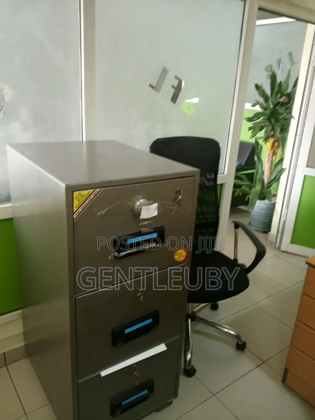Fully Serviced and Furnished Office Space for Rent at Lekki Phase 1 in Lekki