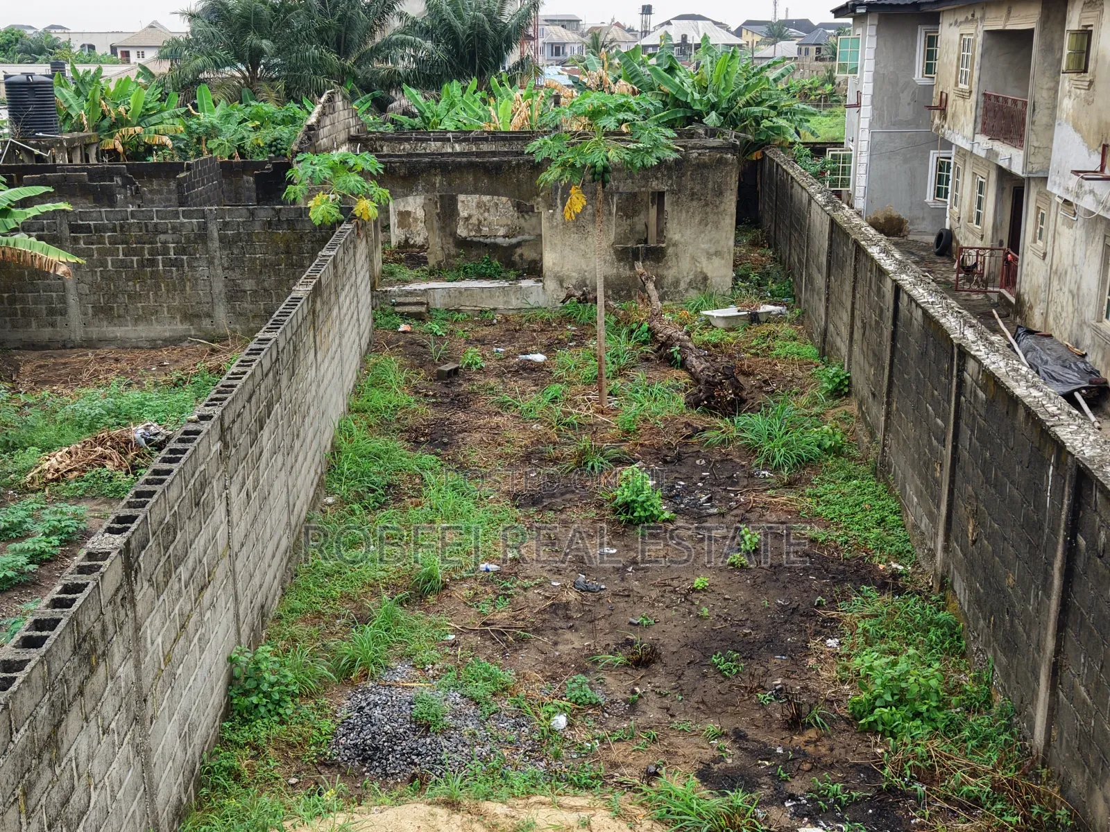 Prime Plot in Ogombo Town in Ogombo