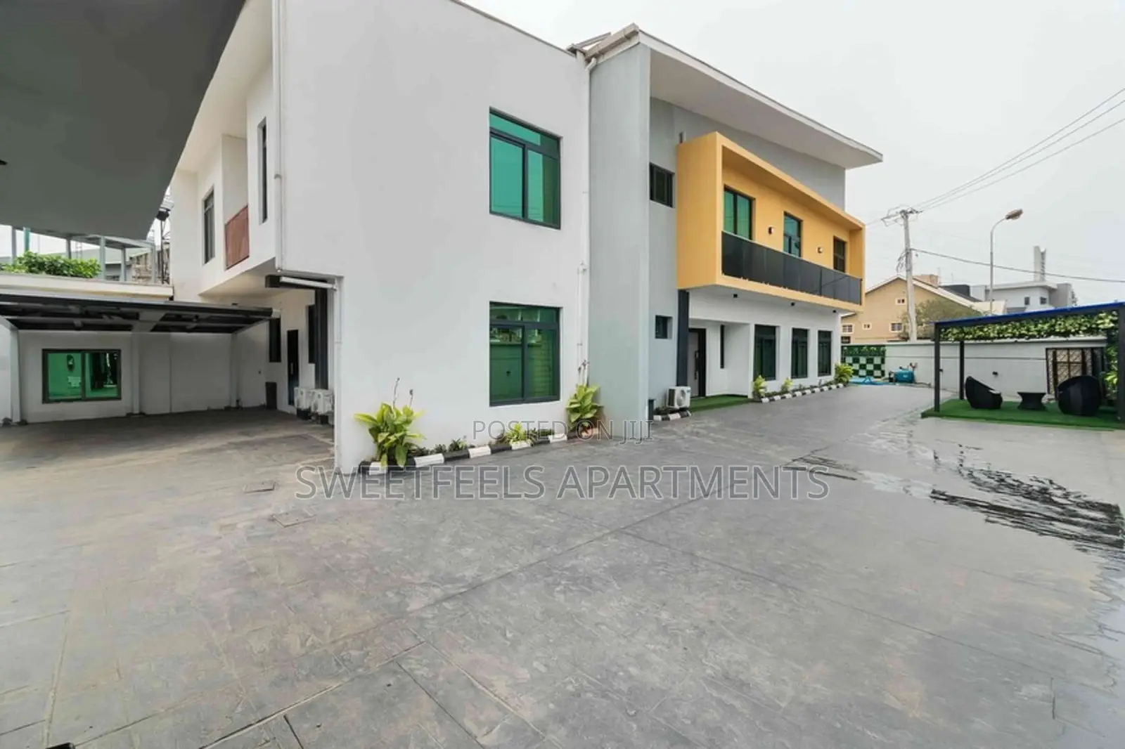 Havana, 4 Bedroom Self Compound Duplex With Private Pool in Lekki Phase 1