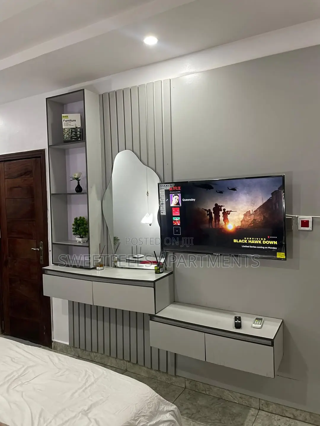 Cozy One Bedroom Flat + Ps4, 247 Power, Balcony Swimming Pool in Ikate