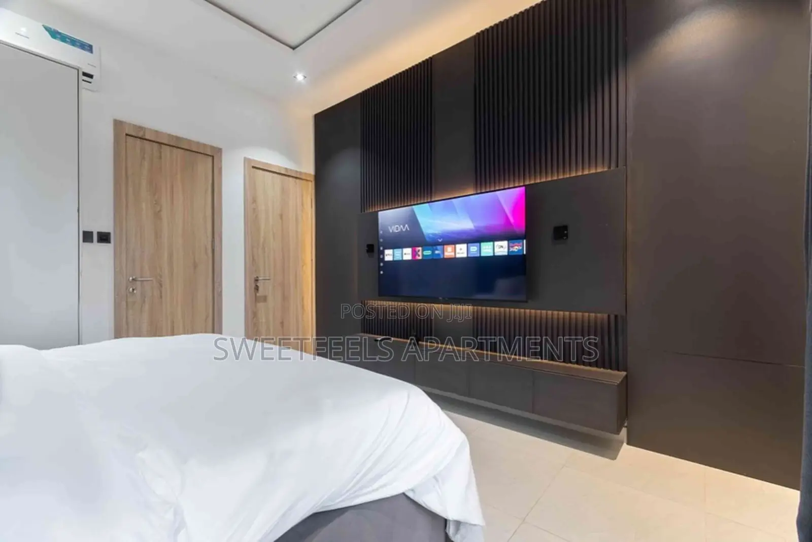 Beautiful 2 Bedroom Apartment With a Rooftop Pool in Lekki Phase 1