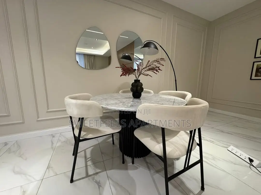 Luxurious 2bed With Ps5 and Swimming Pool (11th Hour Unit) in Lekki Expressway