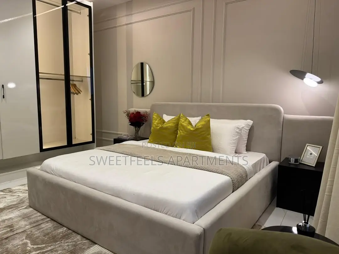 Luxurious 2bed With Ps5 and Swimming Pool (11th Hour Unit) in Lekki Expressway