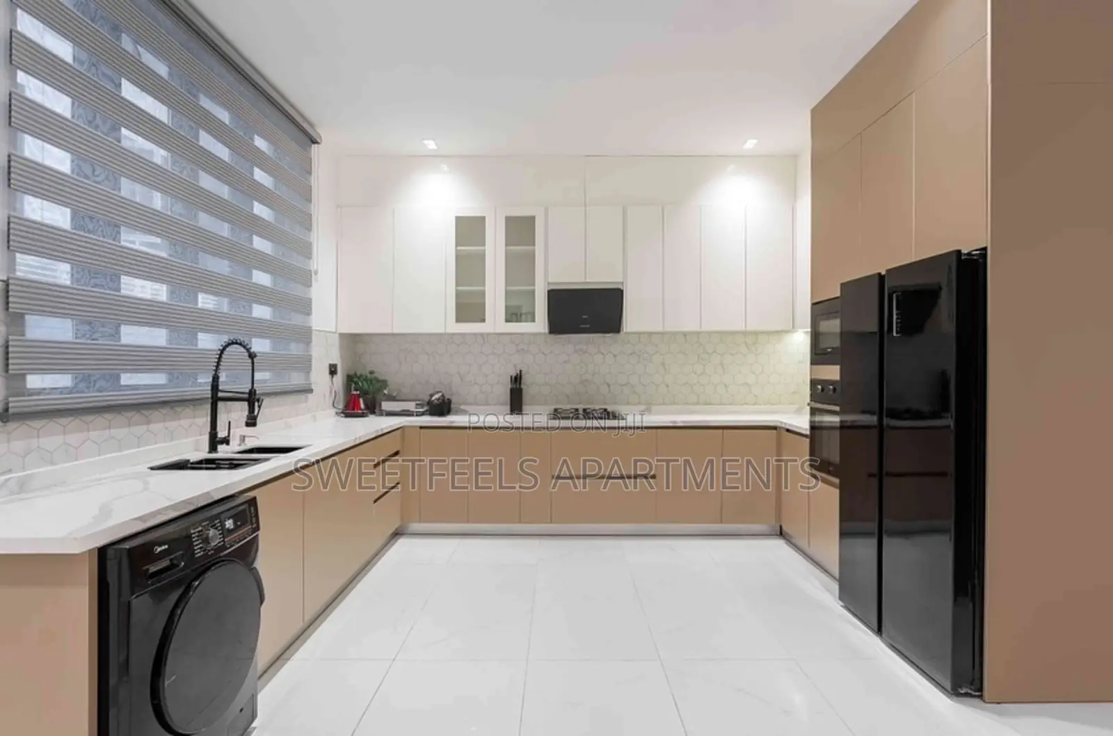 Luxury Spacious 2 Bedroom Maisonette With 2 Balconies,Pool and Gym in Lekki Phase 1
