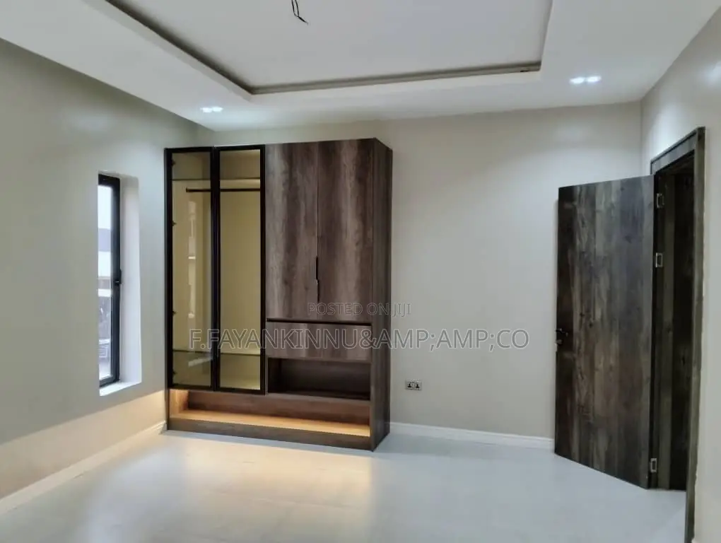 5bdrm Duplex in Guzape District for rent in Guzape District