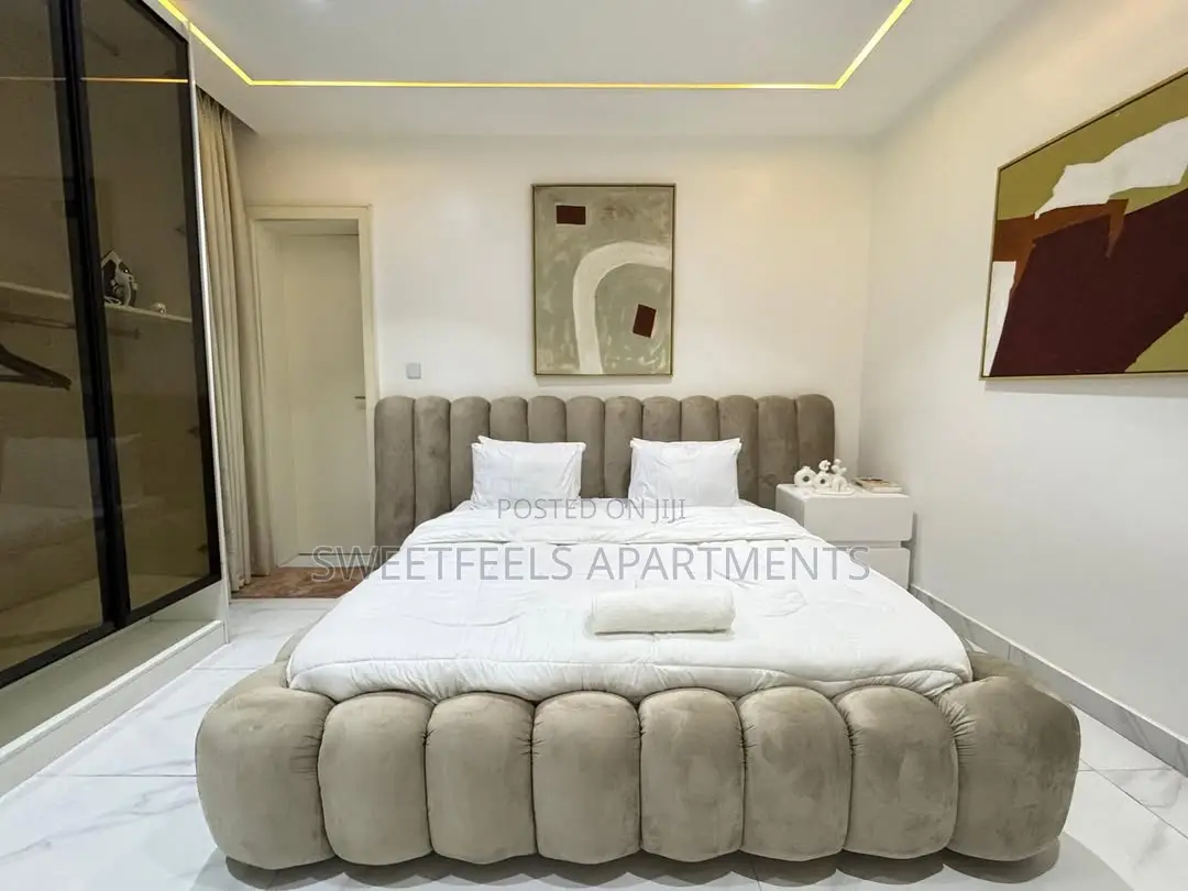 Brand New (2bedroom Lekki Right ) in Lekki Expressway
