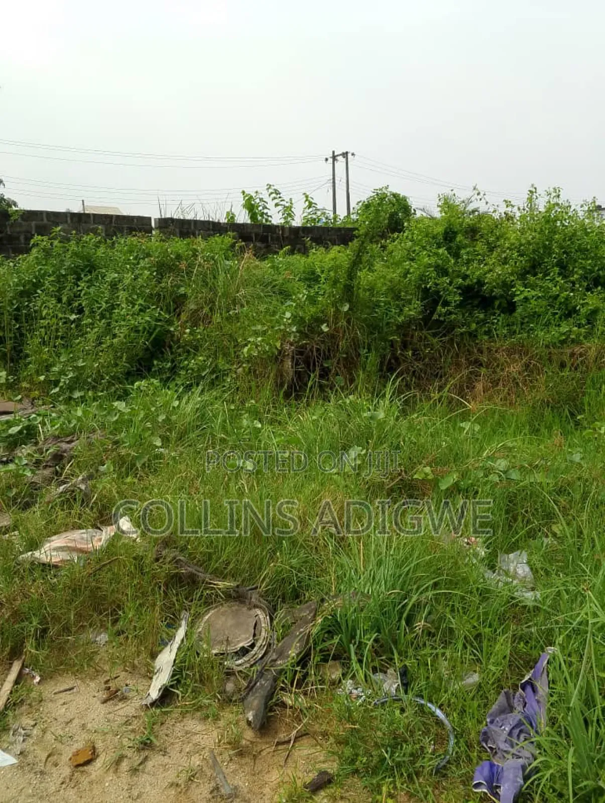 700sqm Land in Ogombo in Ogombo
