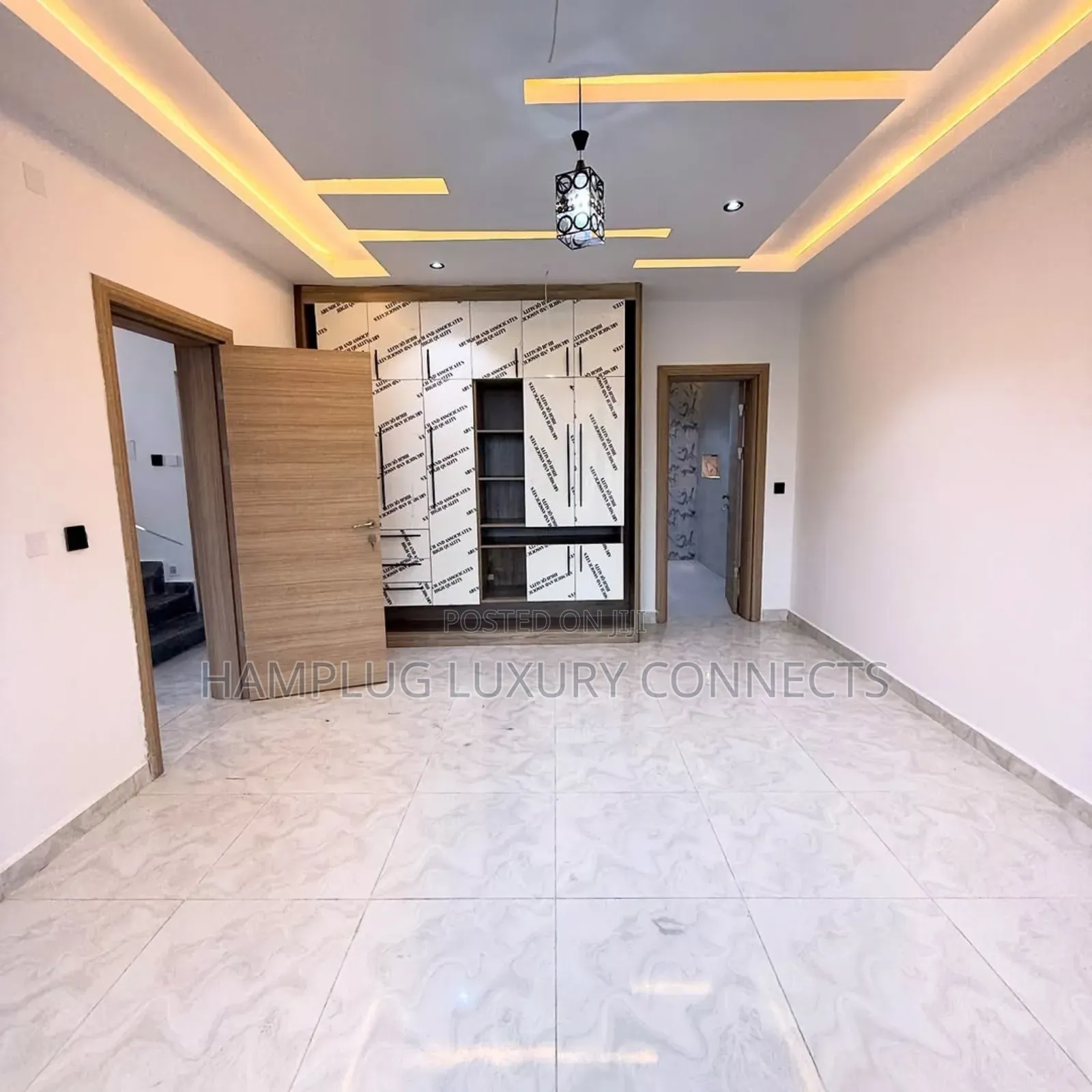 Furnished 4bdrm Townhouse/Terrace in Jahi for sale in Jahi